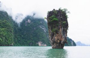 タイのピンカン島（ジェームズボンド島）