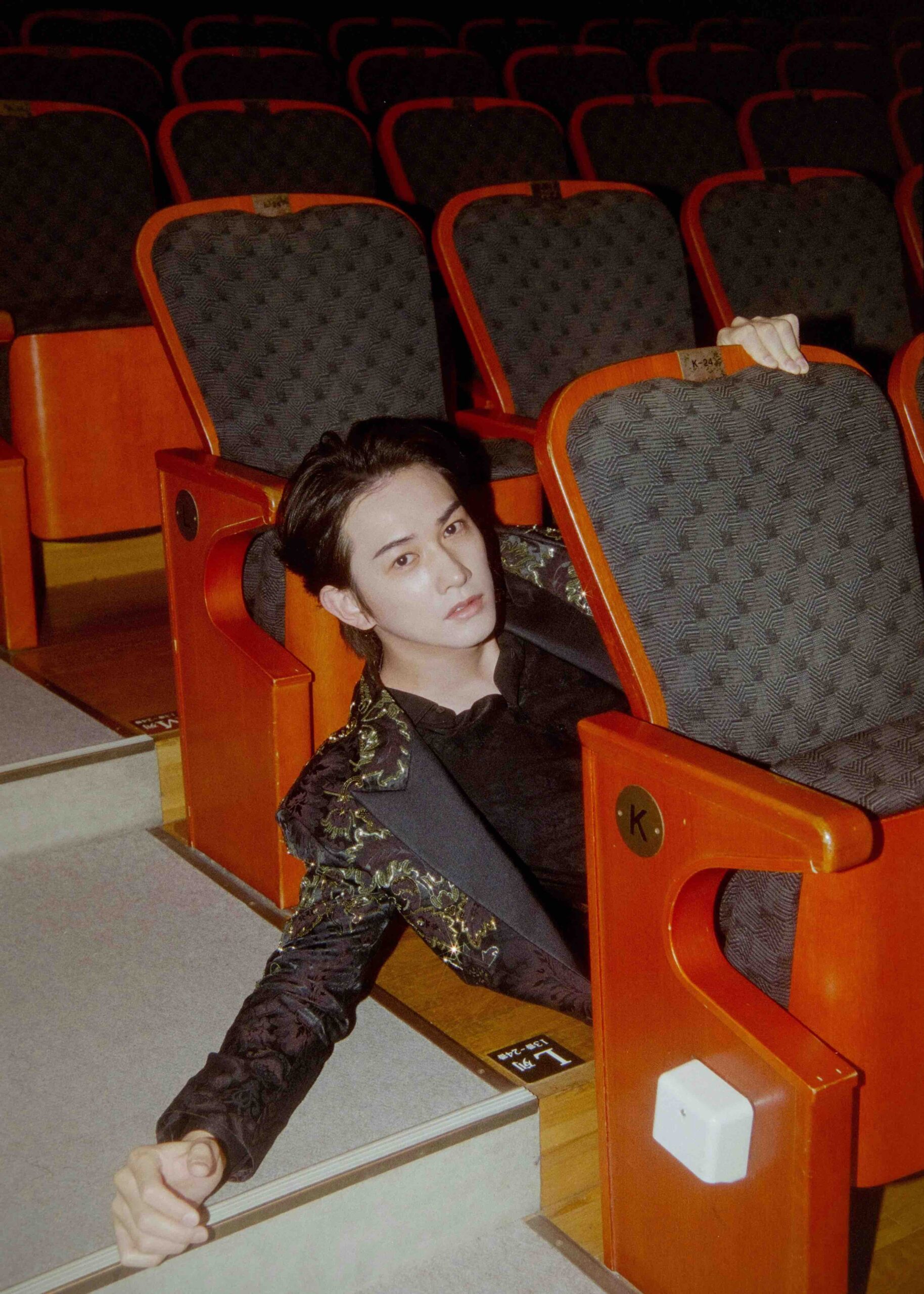 町田啓太】活動15周年アニバーサリーフォトブックより東京カット先行解禁